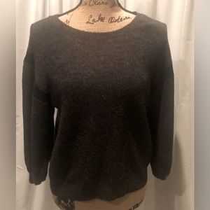 Women’s Long Sleeve Sweater